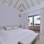 Spectacular Frontline Penthouse Appartement