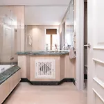 Spectacular Frontline Penthouse Lägenhet