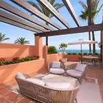 Appartement Spectacular Frontline Penthouse Marbella
