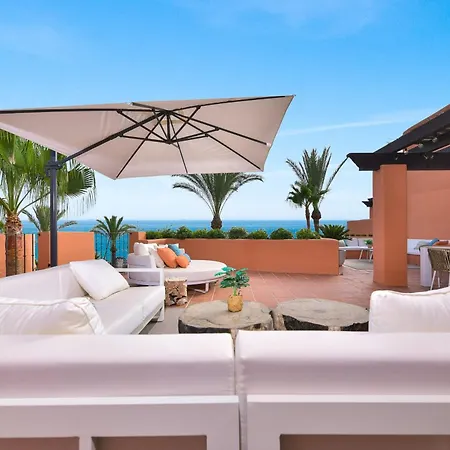 Spectacular Frontline Penthouse * Марбелья