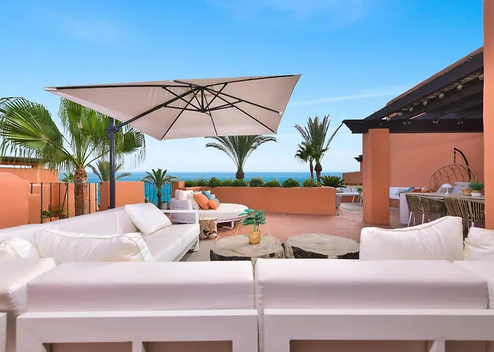 Spectacular Frontline Penthouse * Marbella